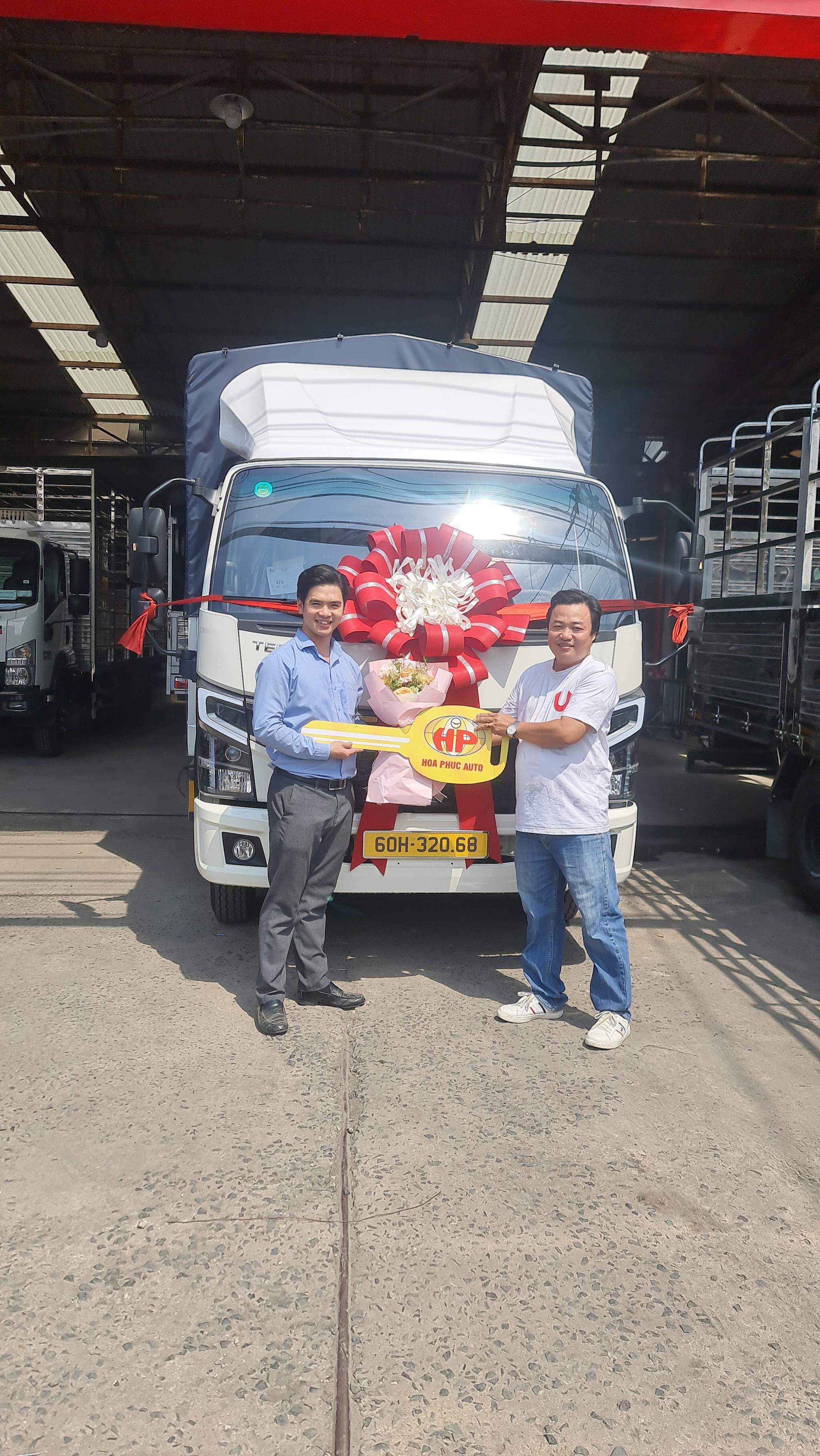 ban-giao-giao-xe-tera-190sl-plus